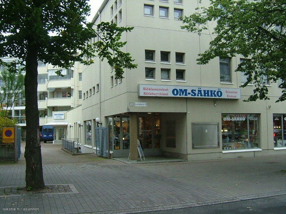 Monikäyttöinen liikehuoneisto Valkeakosken ydinkeskustassa