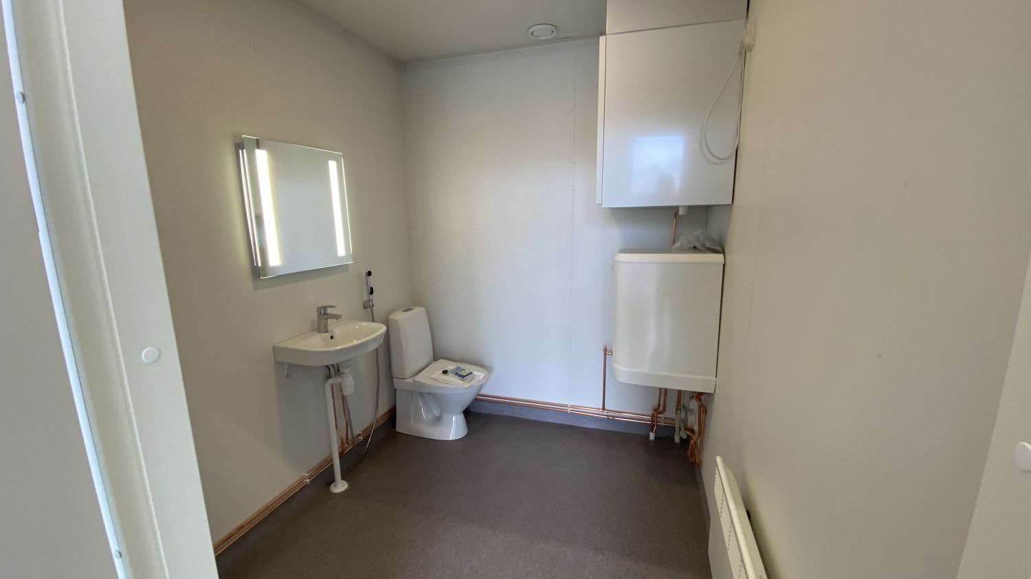 Viitteellinen wc -kuva