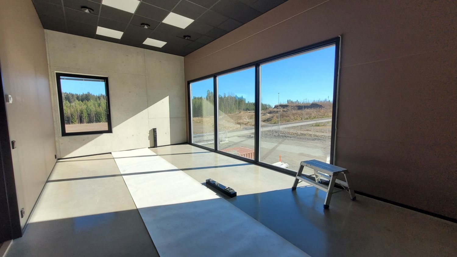 Yläkerran neuvottelutila