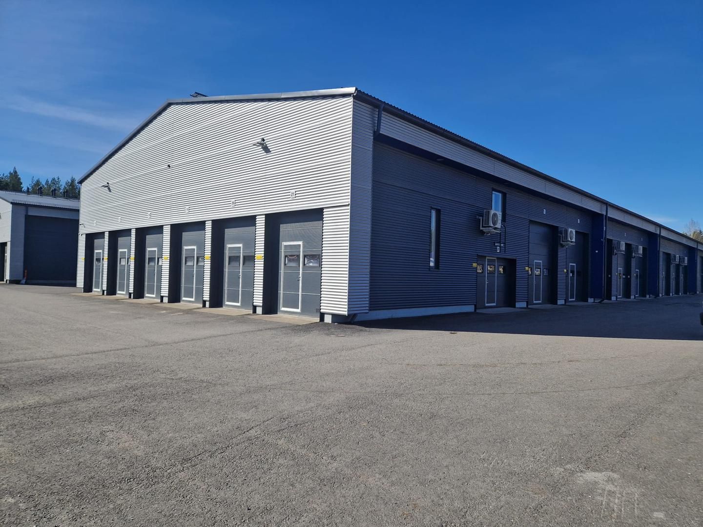 Vuokrattu varastokokonaisuus Sääksjärvellä