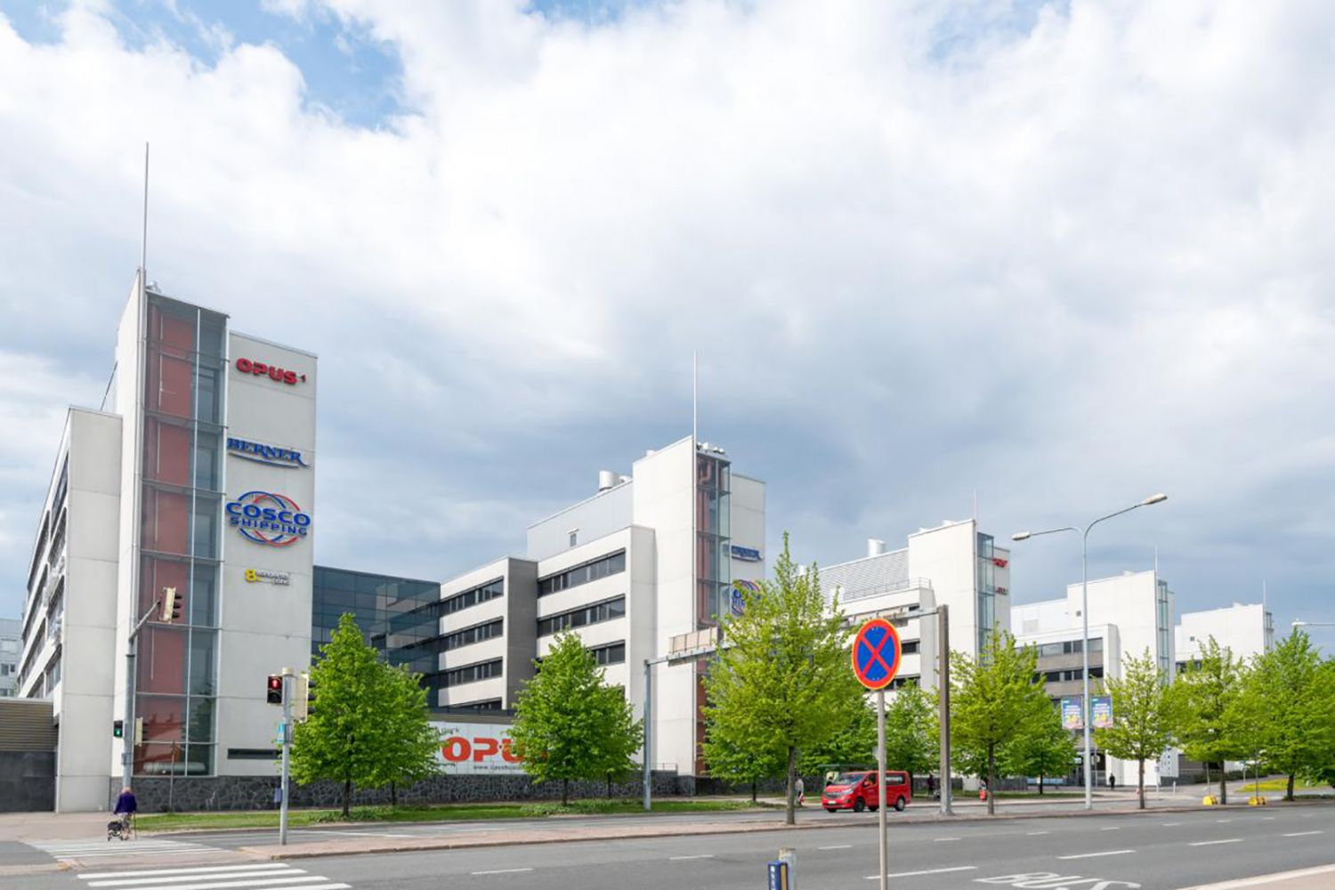 Laadukas 65 m² pientoimisto Business Park -ympäristössä Herttoniemessä.