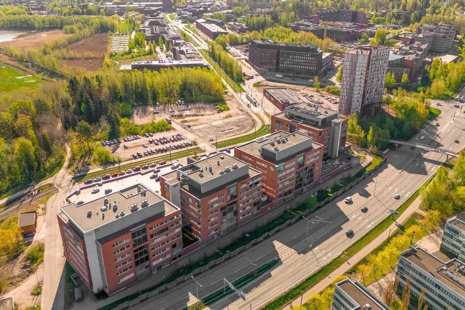 Technopolis Innopoli 3 tarjoaa hyvää toimitilaa Espoon Otaniemienen teknologiakeskittymässä. Innopolin modernit ja joust...