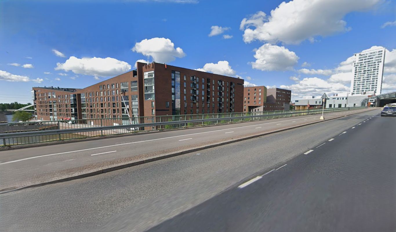 Helsingin Sörnäistenlaituri 3 - Liiketila 81,5 m²