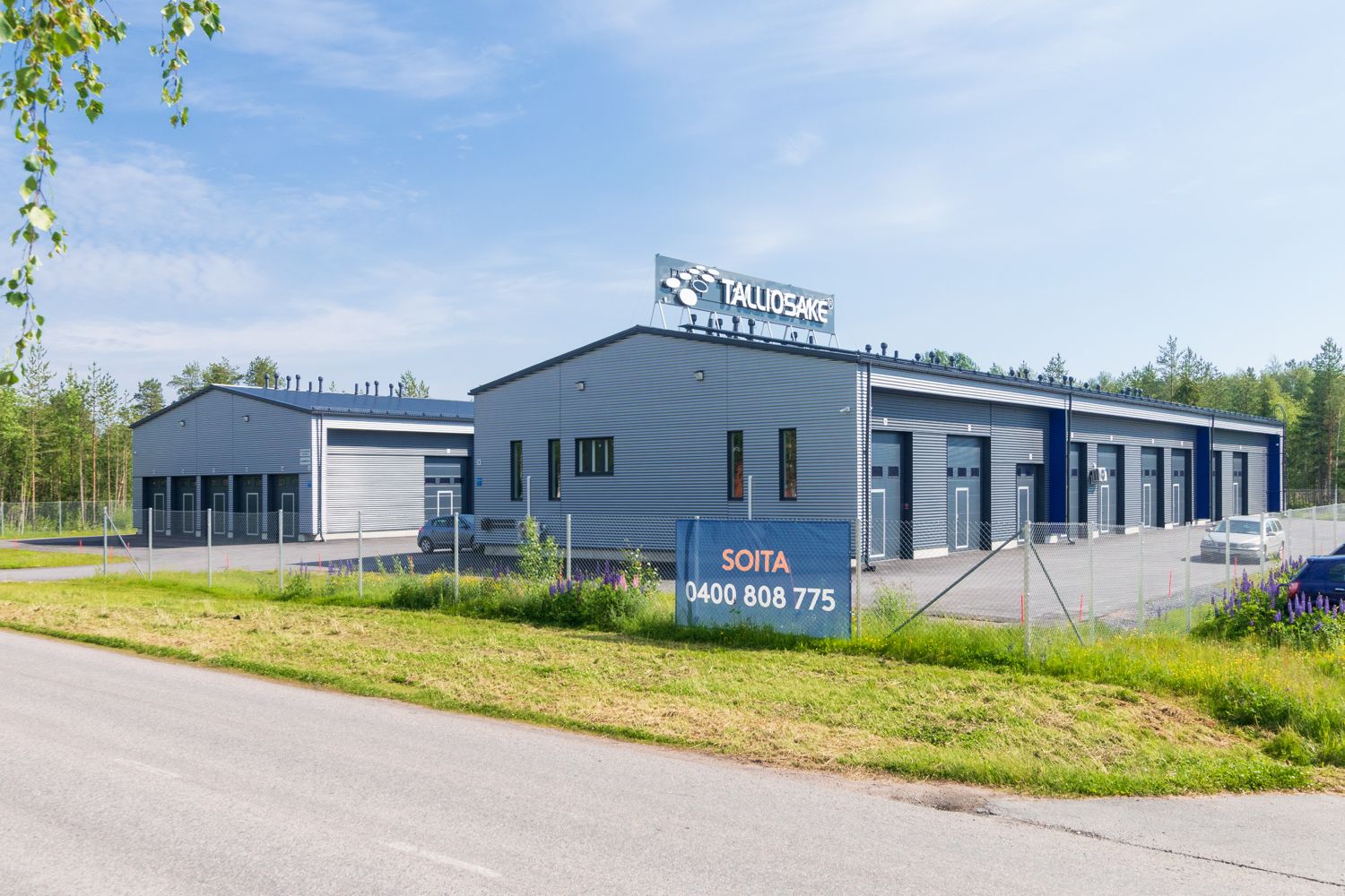 Julkisivu