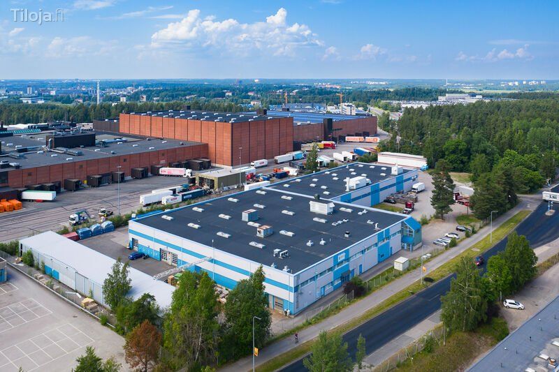 1.10.2026 vapautuu vuokrattavaksi yhteensä 2 320 m² varasto- ja logistiikkatilaa erinomaisella sijainnilla Hakkilassa. T...