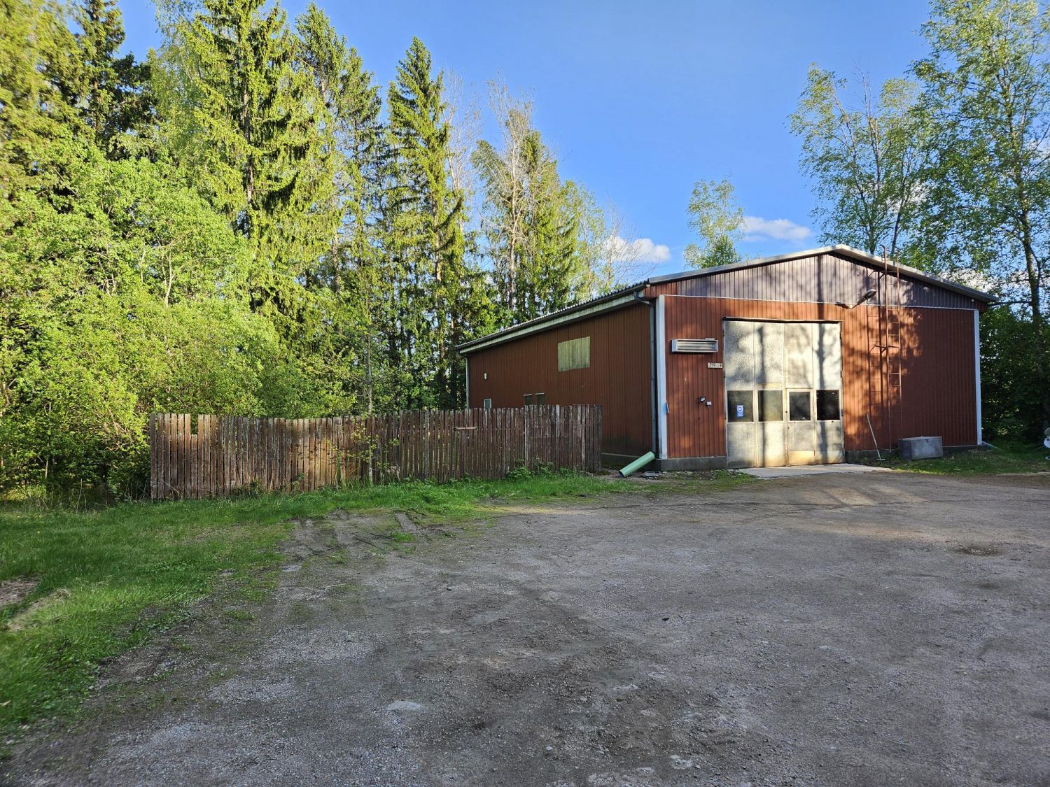 Vuokrataan teollisuushalli 190 m2 - Kulloonkylä