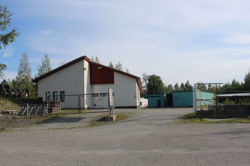 Vuokrataan Likolahden aktiivisella teollisuusalueella sijaitsevat tuotanto/varastotilat oheistiloineen. Tästä sijainnist...