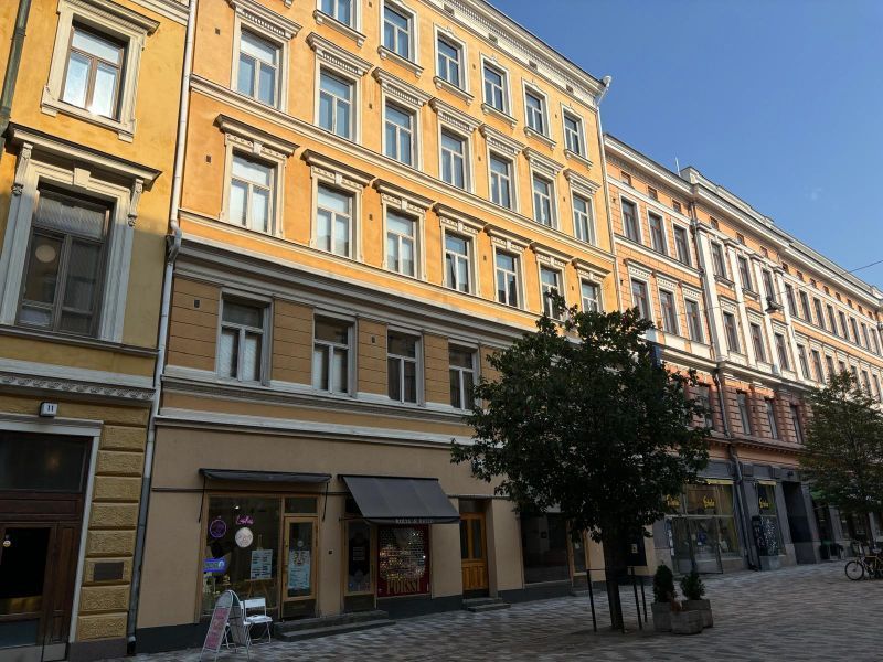Siisti 46 m²  liiketila mainiolla paikalla Helsingin Punavuoressa.