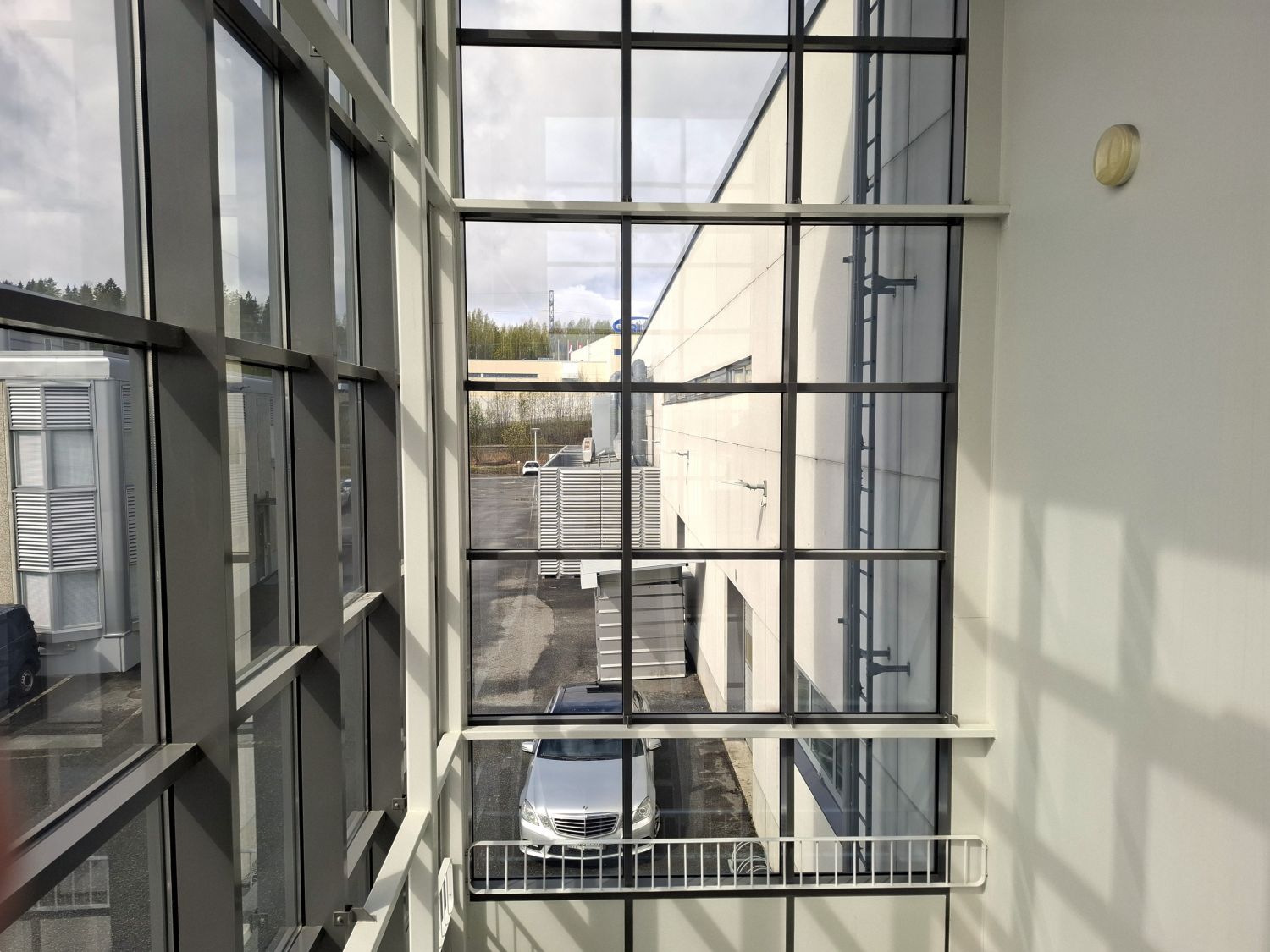 Rappuset kerrosten välissä
