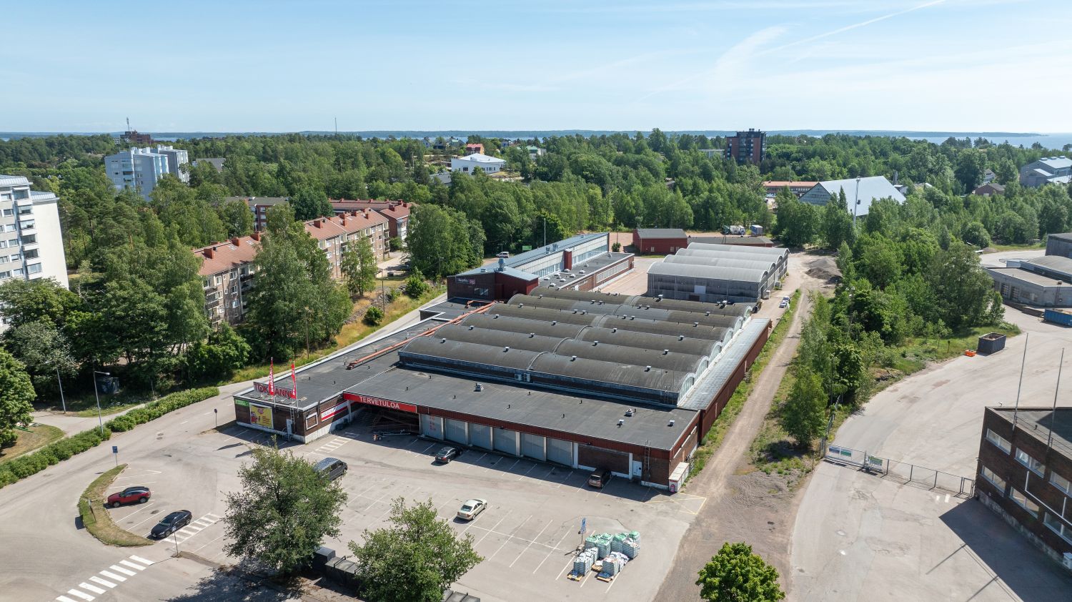Myydään kiinteistökokonaisuus Kotkasta