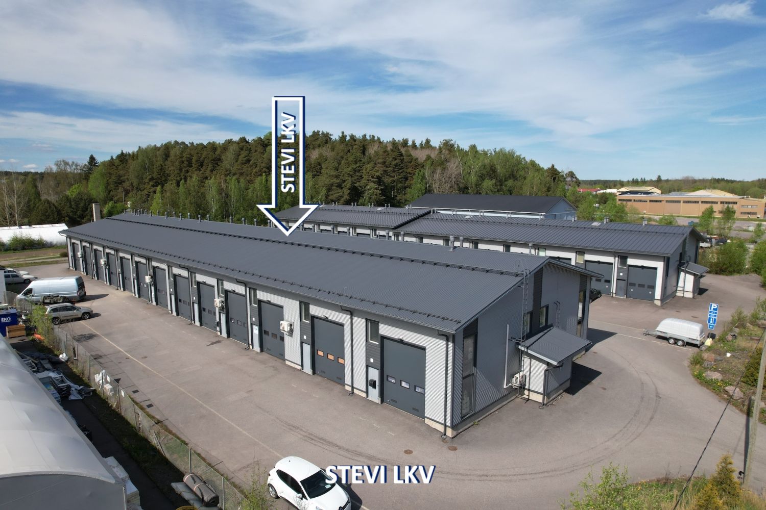 Hallitila / Autotalli 30,5m2 *Myydään valmiiksi vuokrattuna