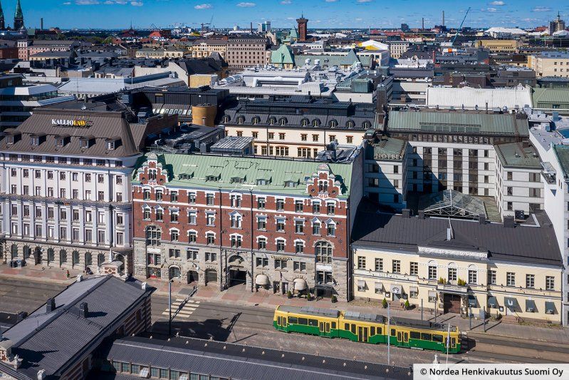 Nyt vuokrattavissa merinäköalallinen neljännen kerroksen toimisto. Tila on siisti ja laadukkailla materiaaleilla remonto...