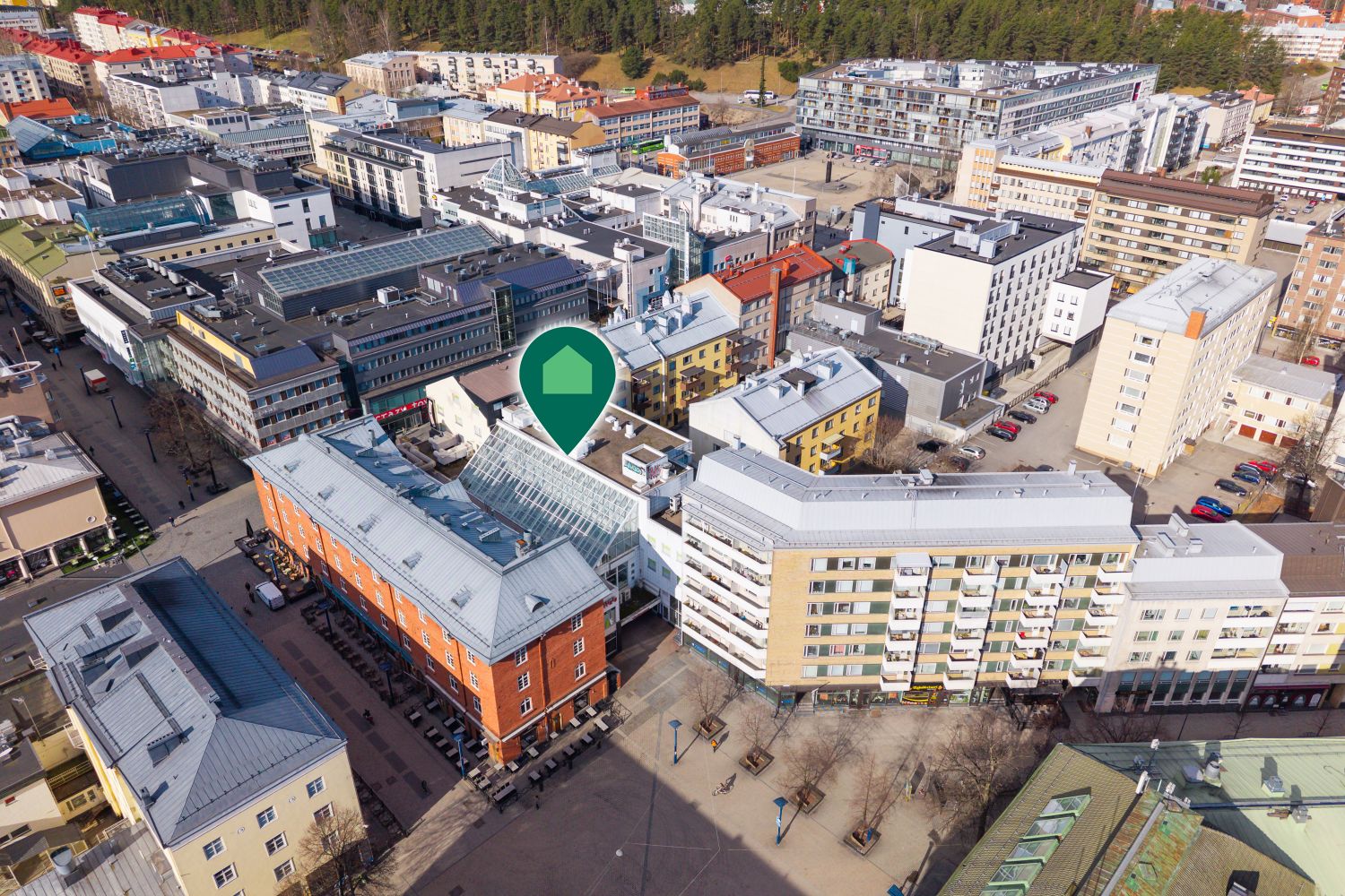 Siistikuntoinen ravintolatila Jyväskylän keskustassa - Soveltuu ravintolalle, kahvilalle tai vaikka salaattibaarille!

Y...
