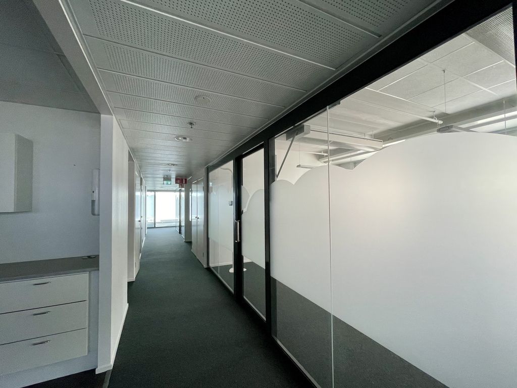 09.jpg