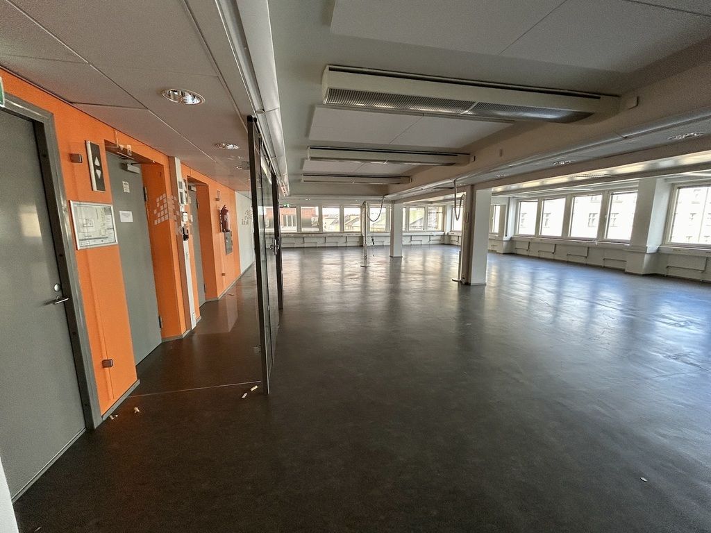 02.jpg