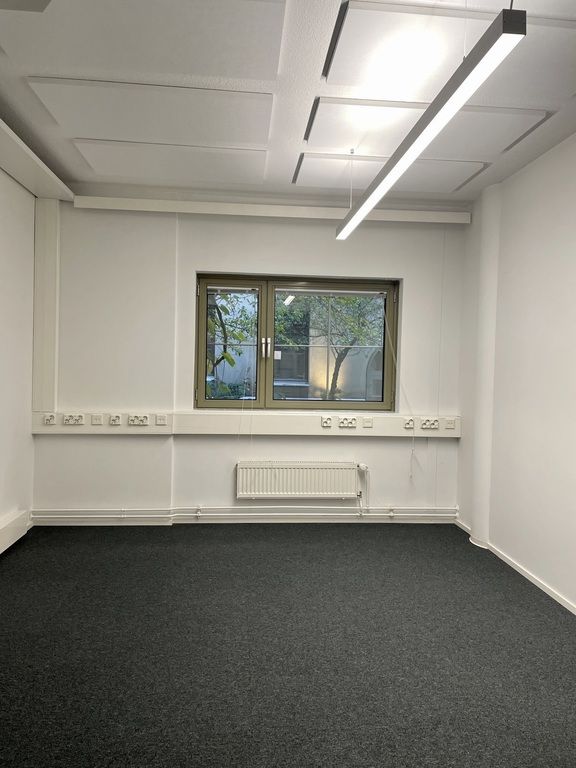 06.jpg