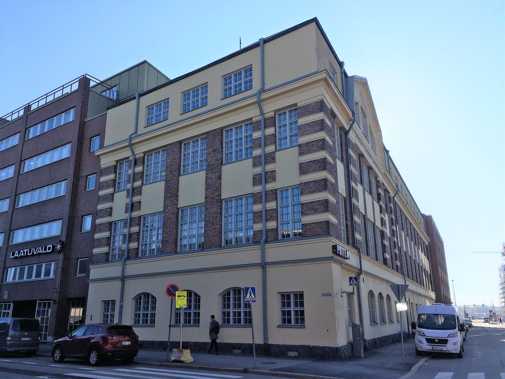 02.jpg