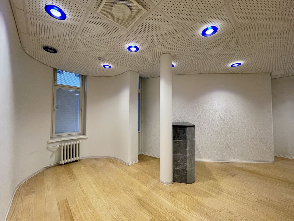 02.jpg