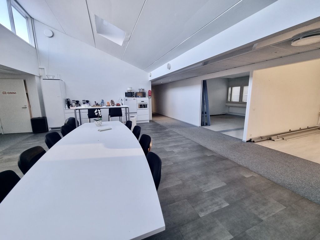 00.jpg