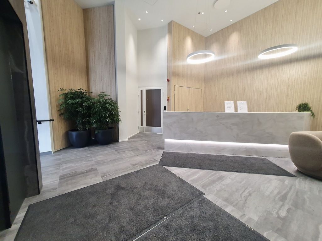 05.jpg