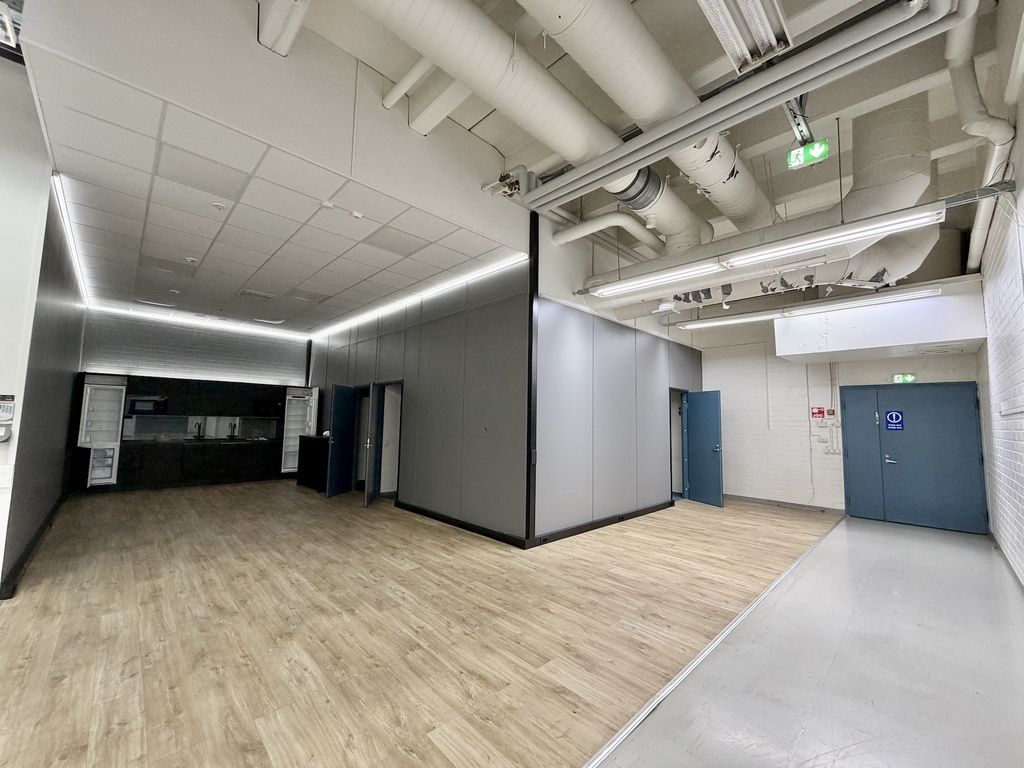 06.jpg