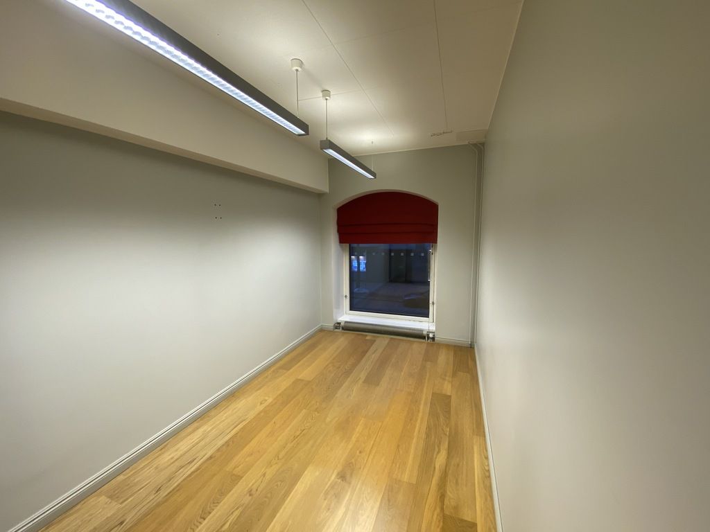 05.jpg