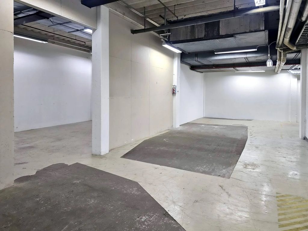 00.jpg