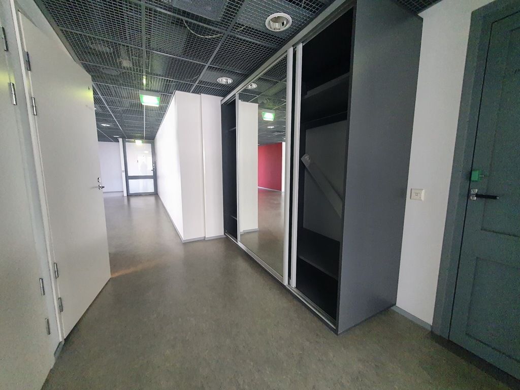 03.jpg