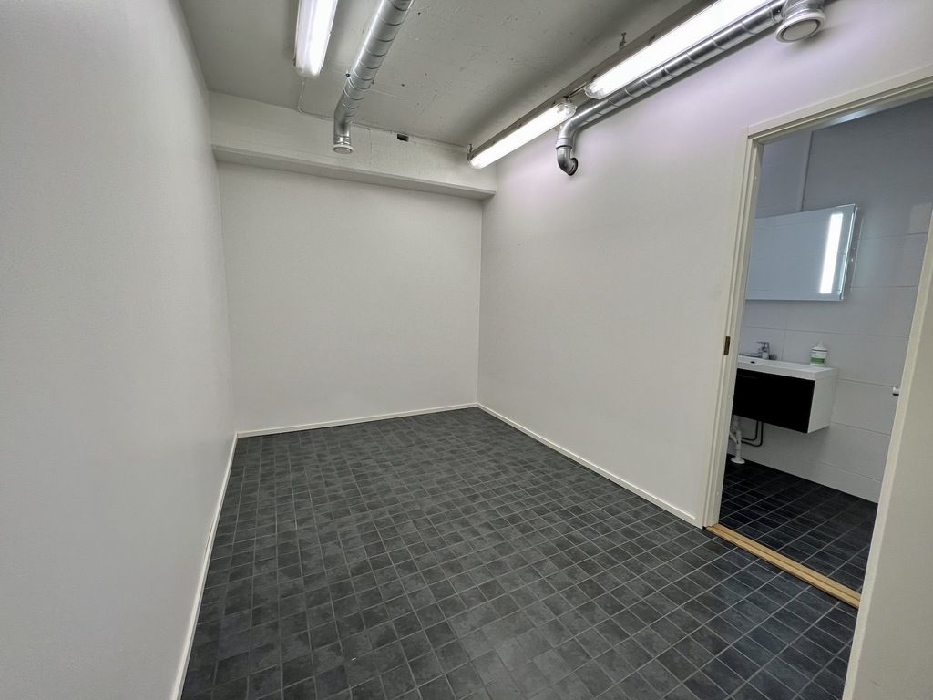 06.jpg