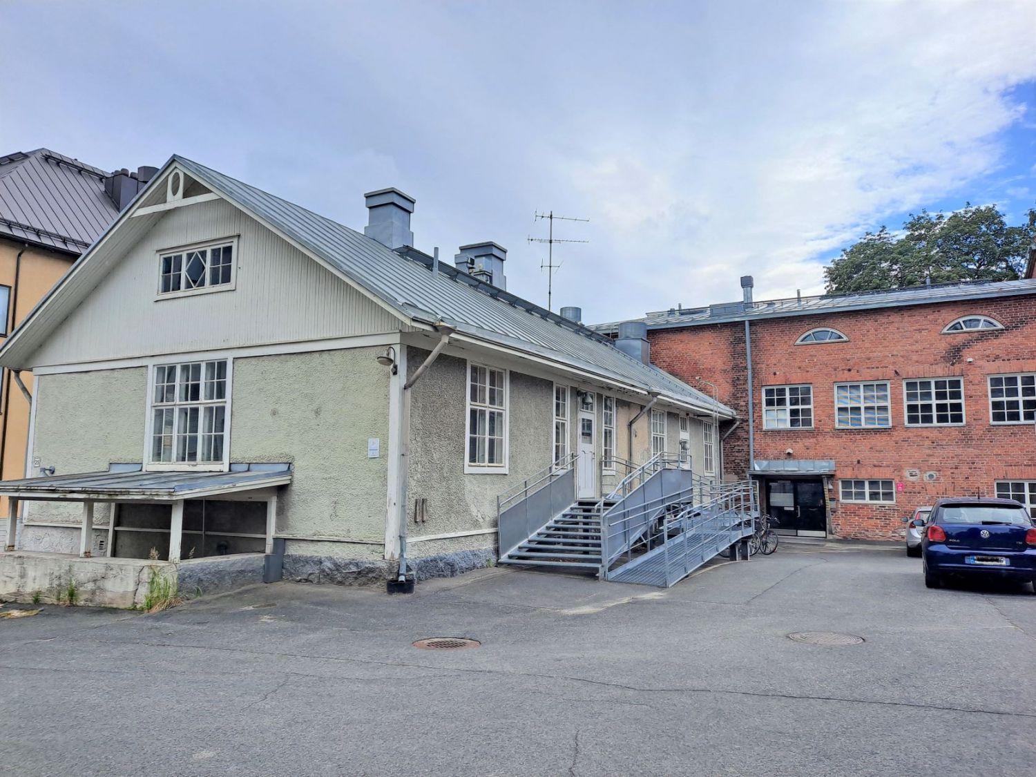 Vuokrataan 160 m2 kaunis ja kodinomainen toimistotila vanhalta juomatehtaalta