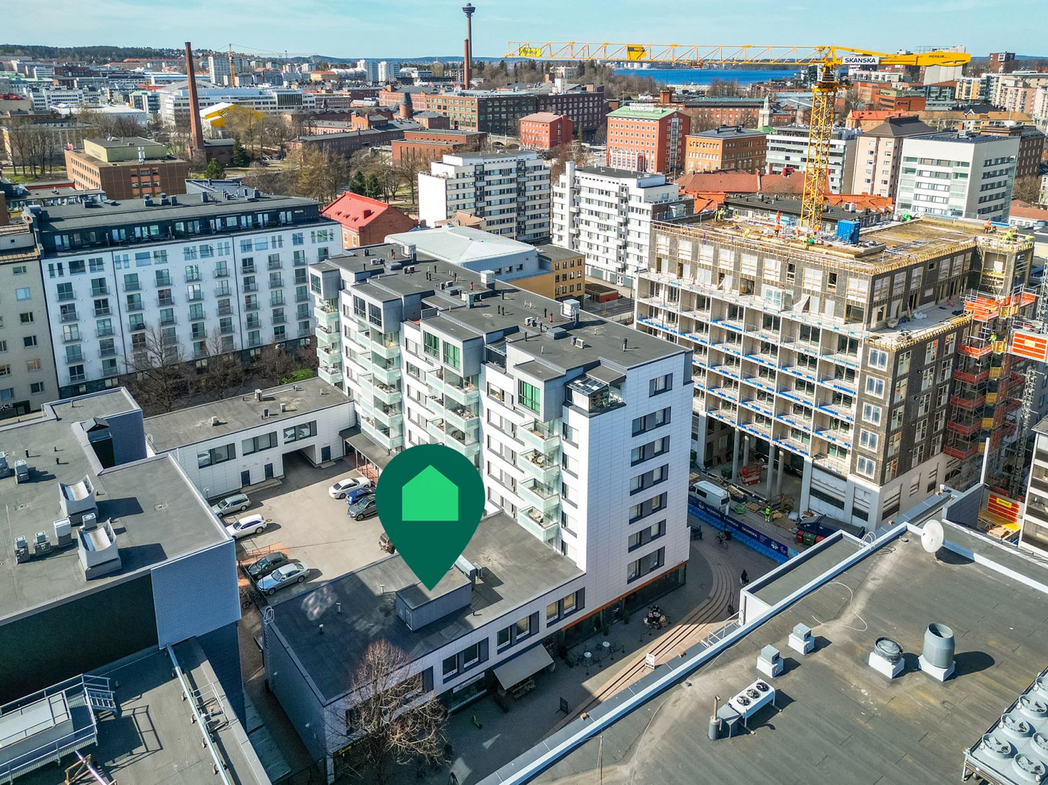 Nyt tarjolla toimistohuoneisto huippupaikalta! Hämeenkadulle on lyhyt matka ja rautatieasemakin on lähellä. Kunnoltaan h...