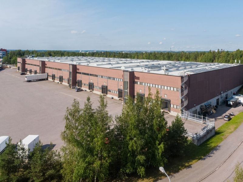 Varasto- / tuotantohalli logistiikan kannalta erinomaisella sijainilla Vantaan Hakkilassa.