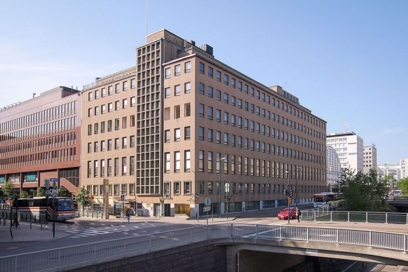 Rouheaa toimistotilaa Helsingin ytimessä Kampissa