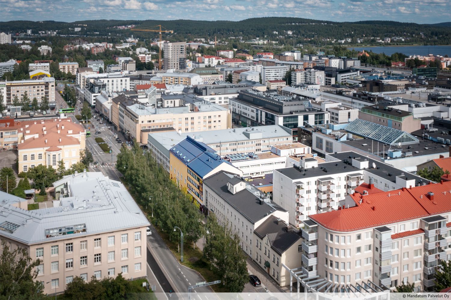 Etsitkö toimivaa ja edustavaa toimitilaa Jyväskylän keskustasta? Nyt on vapautumassa monipuolinen ja muuntojoustava toim...