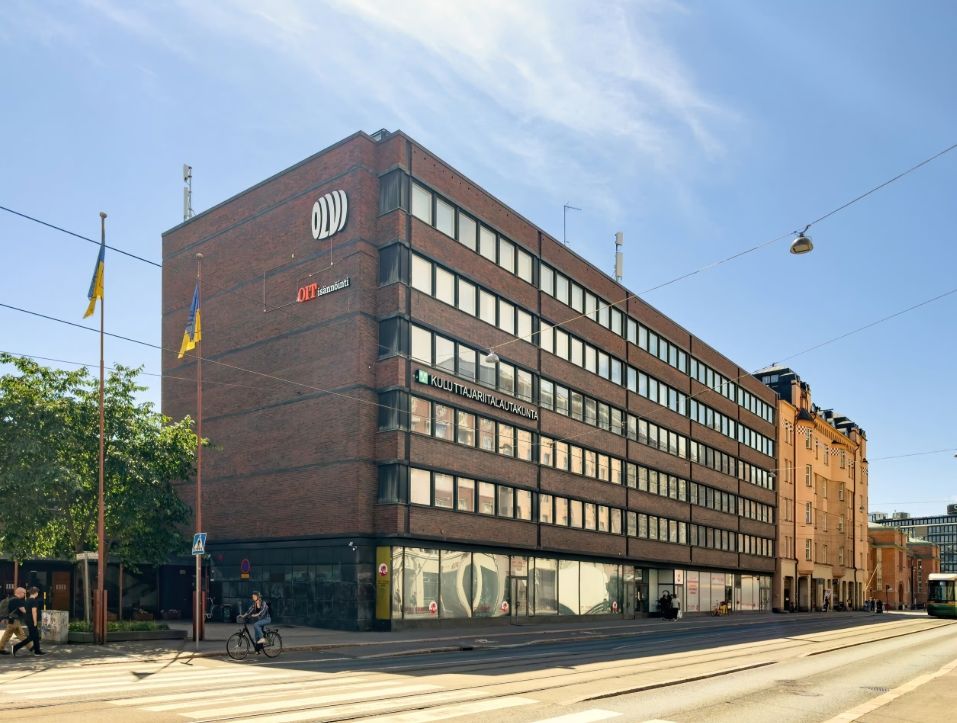 H&auml;meentie 3 tarjoaa vuokrattavaksi 100&ndash;1600 m&sup2;:n toimistotiloja Kallion ja Vallilan rajalla. Tilat so...