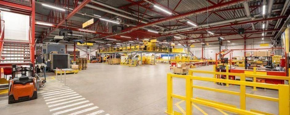 Kyseistä terminaalitilaa on valmiina noin 2200m2, mutta se on laajennettavissa n. 8000m2 asti.  Lisäksi saatavilla joust...