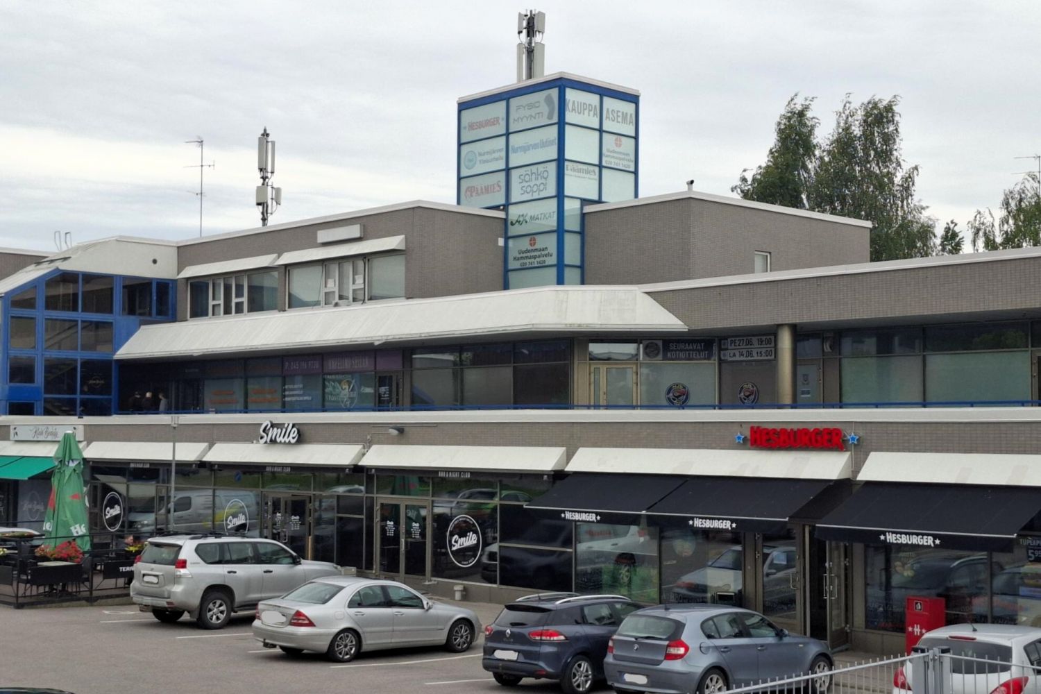 Vuokrattavana toisen kerroksen liiketilaa n. 33,5 m² Klaukkalan keskustassa Kiinteistö Oy Klaukkalan Kauppa-asema -raken...