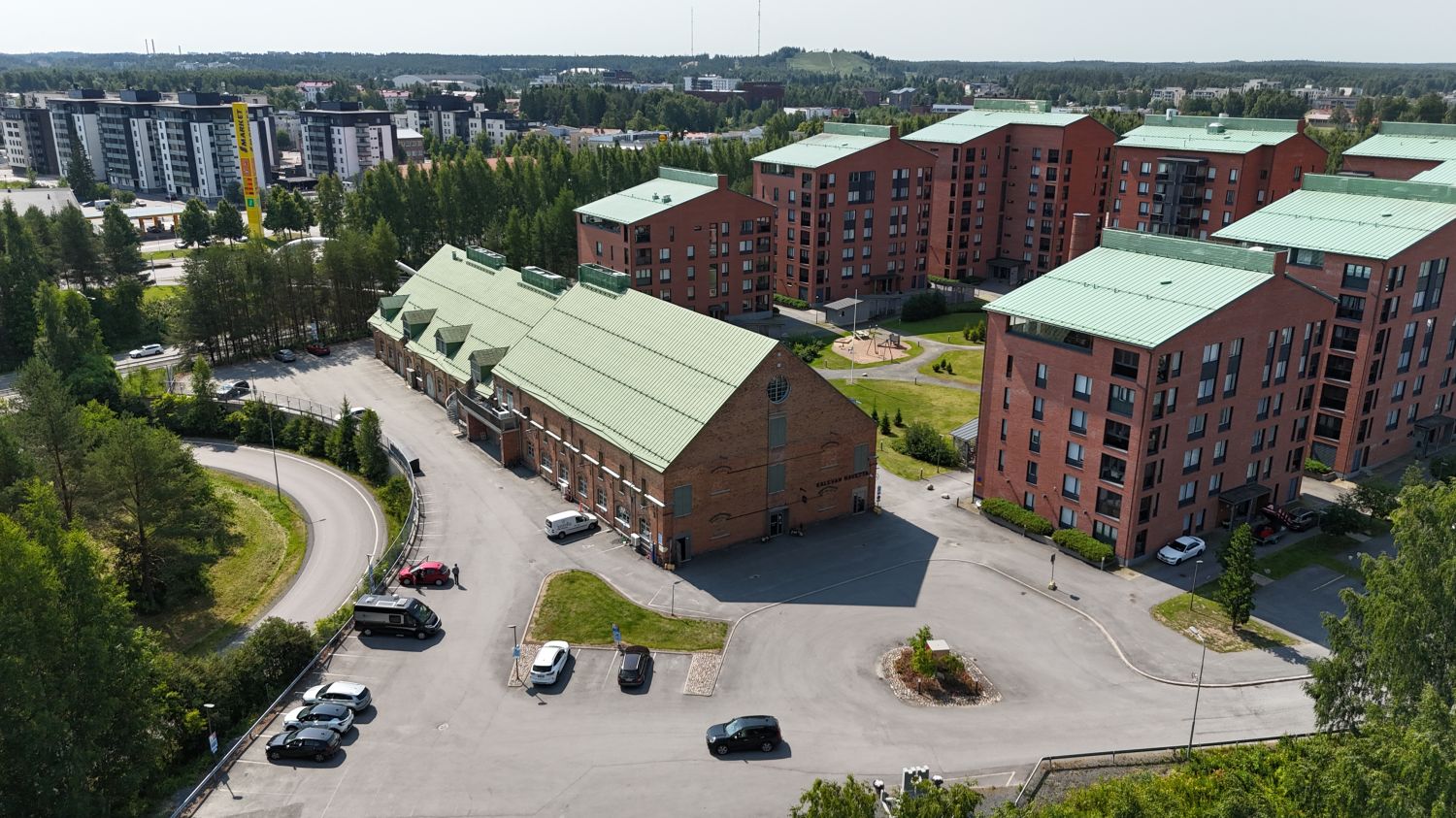 Navetan ympäristön parkkipaikat