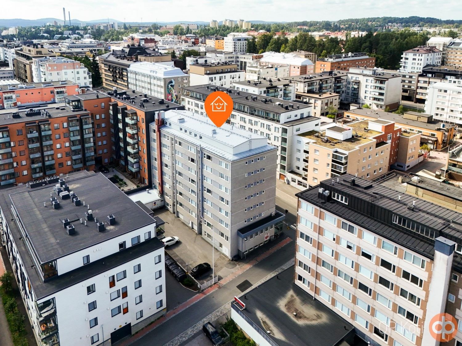 Myynnissä viihtyisä ja hyvin pidetty liiketila Kuopion keskustan keskeiseltä liikepaikalta. Sijainti Puijonkadun varrell...