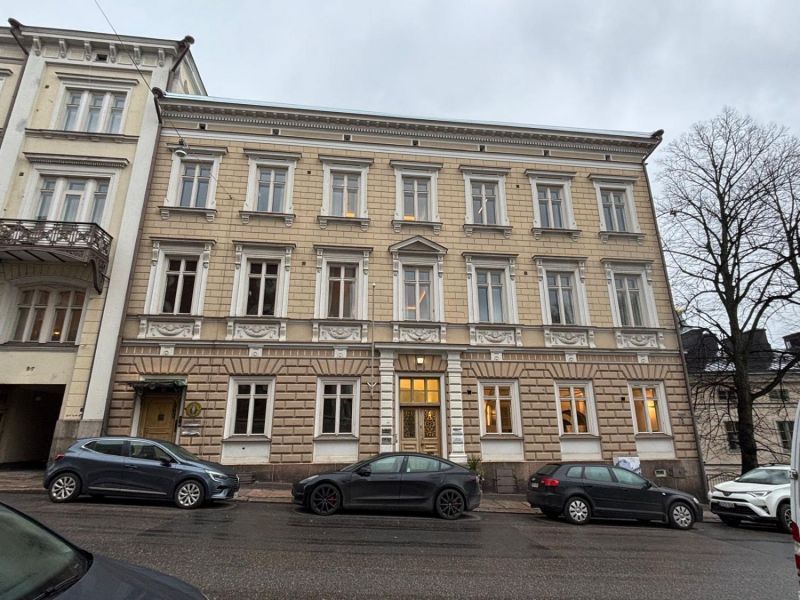 Persoonallinen 181 m² toimisto historiallisessa arvokiinteistössä Mariankadulla