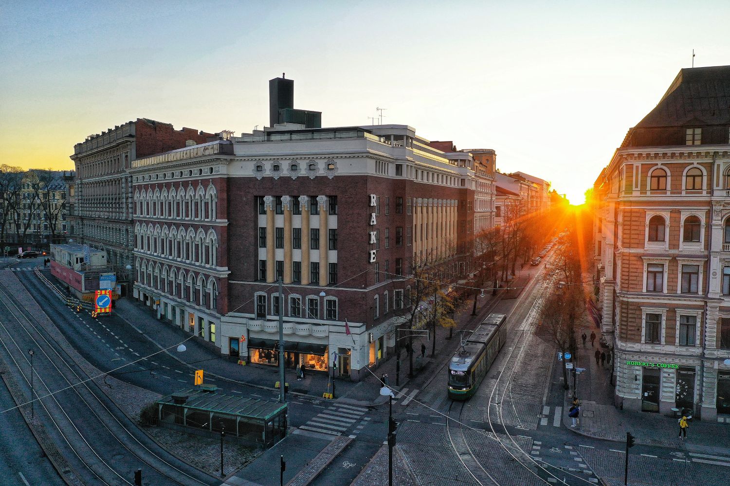Edustava toimisto, vaativampaankin makuun Helsingin ydinkeskustassa. 