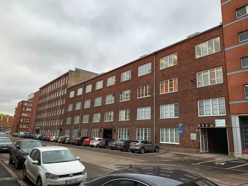 Kompakti toimistotila Vallilan sydämessä. 