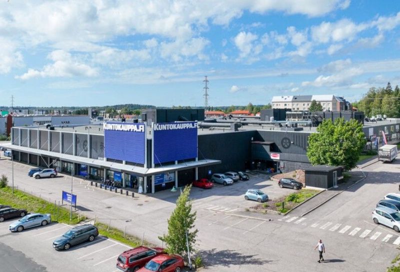 Vuokrataan 736m2 liiketilaa erinomaisella sijainnilla Tammistossa. Naapurissa XXL ja Gigantti. Vapaakorkeus n. 6 metriä....