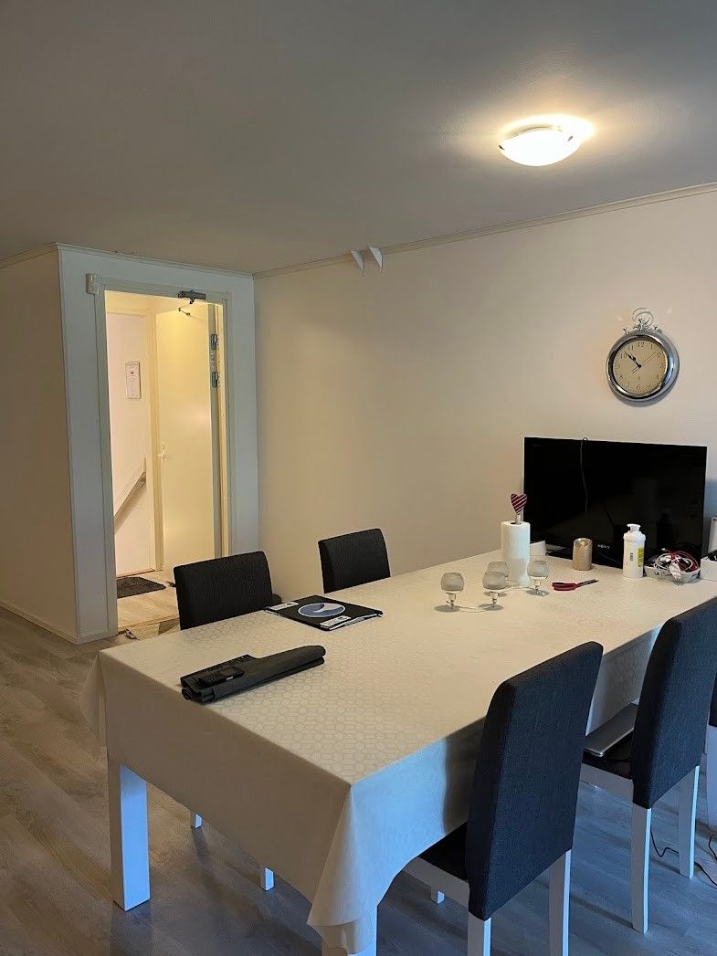 Nyt ainutlaatuinen mahdollisuus päästä omistamaan halli, toimisto ja sauna samalla kertaa.
Omistajan itselleen suunnitel...