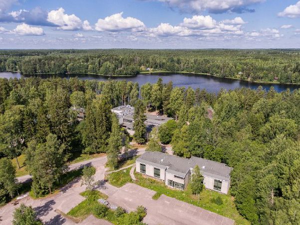 Järvenrantakiinteistö Siikajärvi Espoo