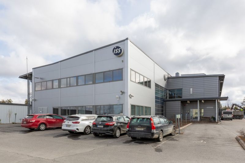 Vuokrataan Palokankaalta 118 m2 valmis laboratoriotila, johon yhdistettävissä yläkerran noin 30 m2 toimistotila. 2000-lu...