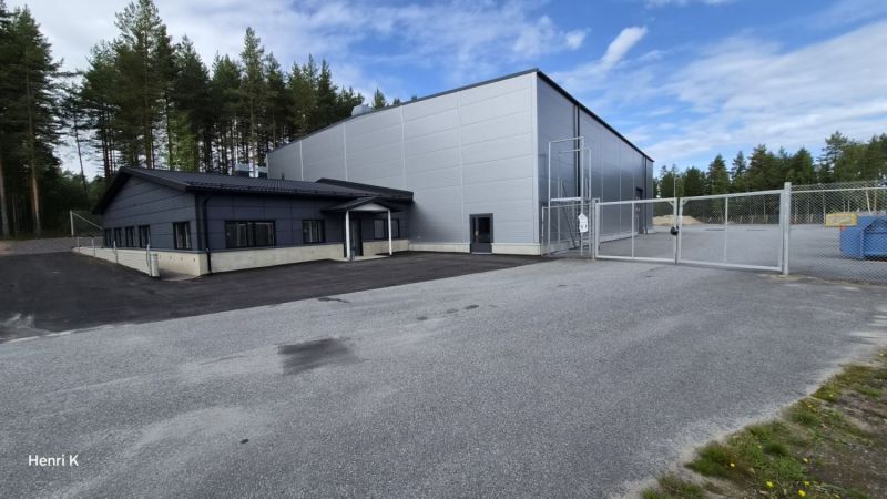 Ulkokuva kadultapäin