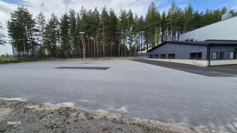 P-alue kiinteistön edessä