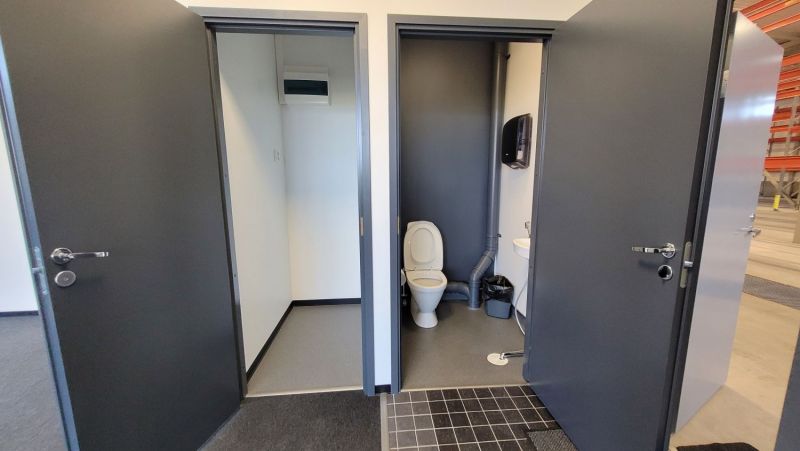 wc ja siivouskomero