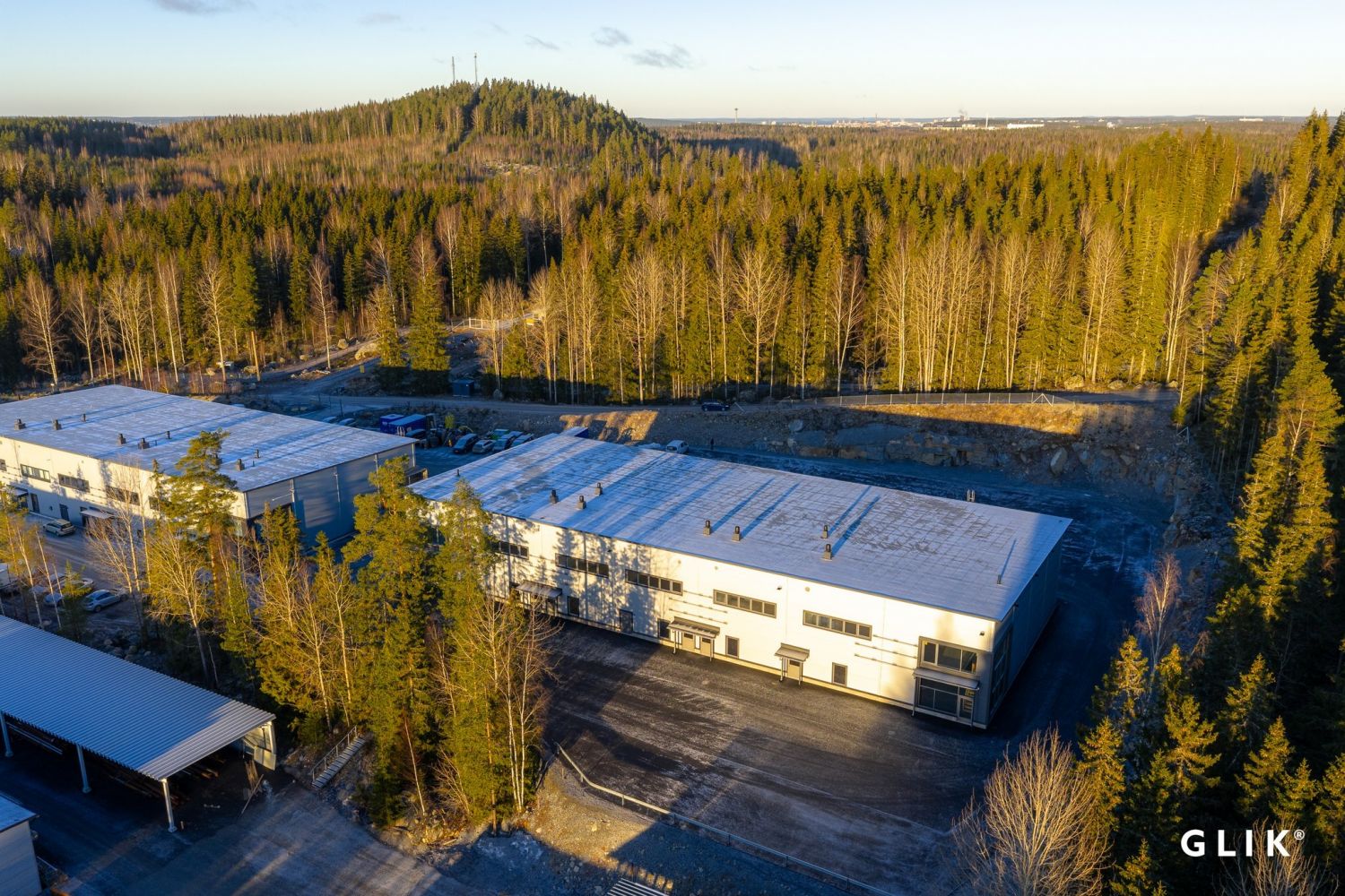 Vuokrataan 253m2 uutta, vastavalmistunutta tuotantotilaa. Laadukkaasti toteutettu kokonaisuus jossa on maalämpö. Kiintei...